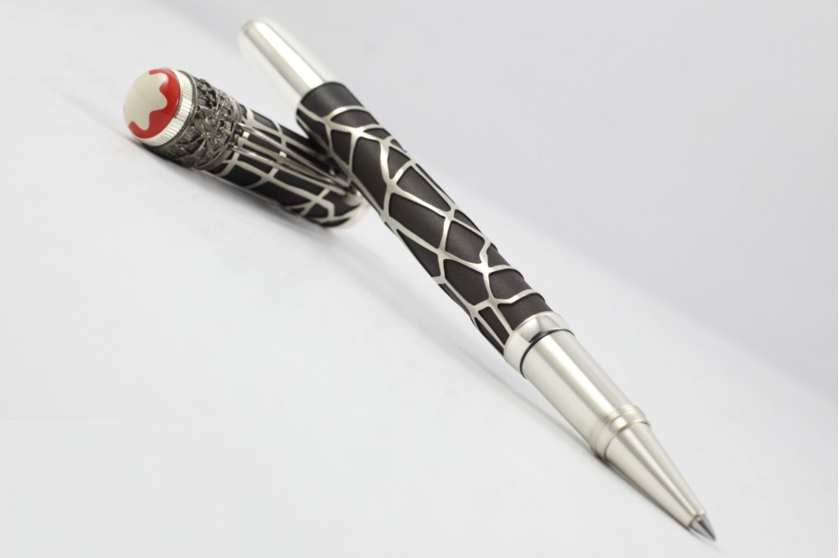 Montblanc rouge et noir spider top